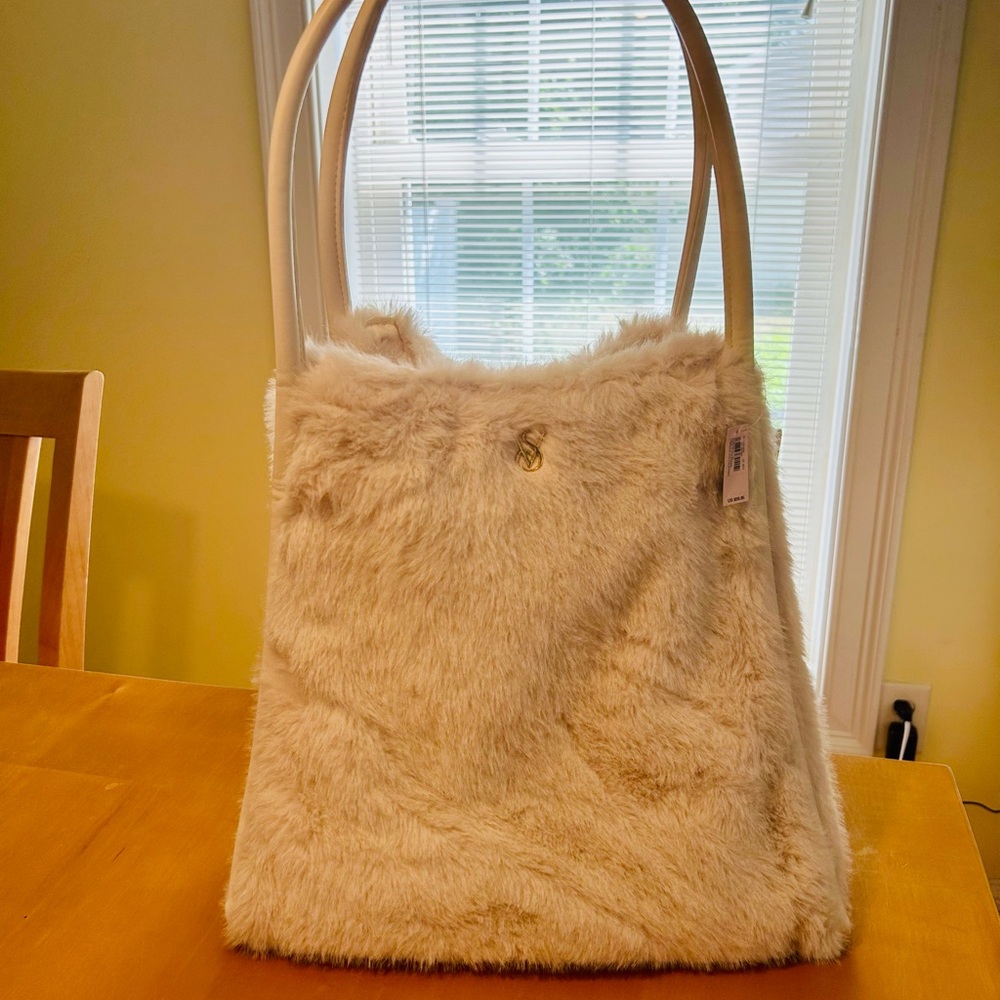 NEW Victoria’s Secret Bag